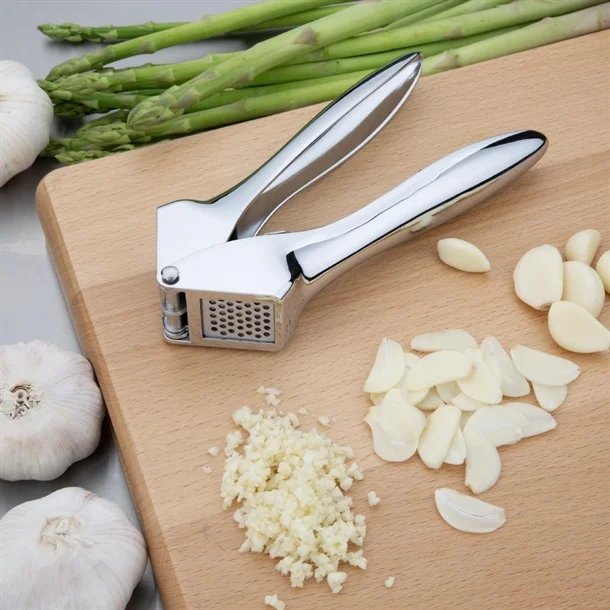 Vogue Heavy Duty Garlic Press
